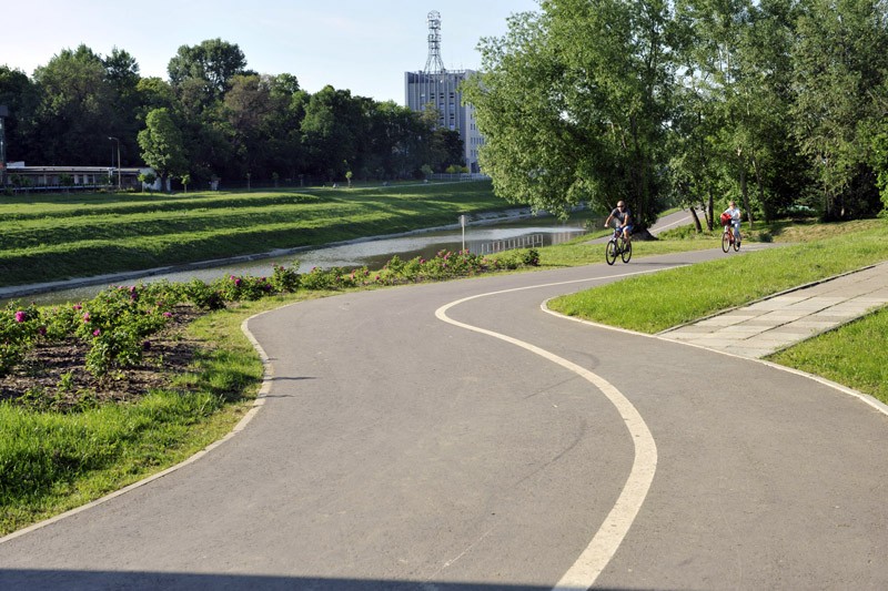 Nowa ścieżka rowerowa wzdłuż Wisłoka, fot. Bogdan Szczupaj